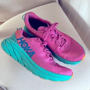 Hoka Pink Sneakers